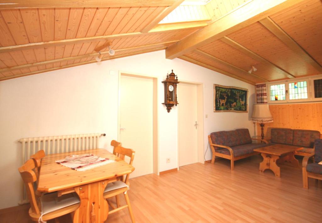 Haus Alpentraum room 2